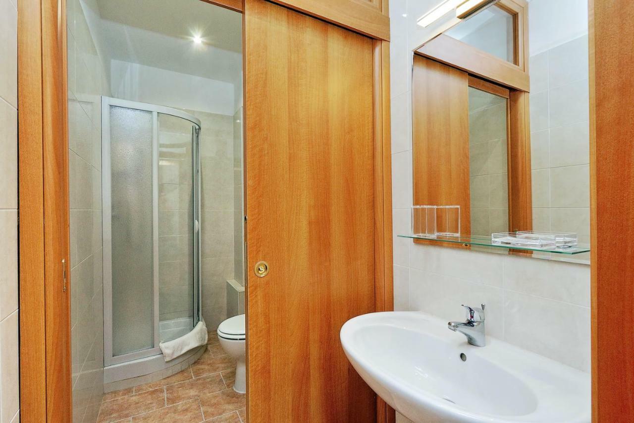 Style Julia 50 Mt From Colosseum Appartement Rome