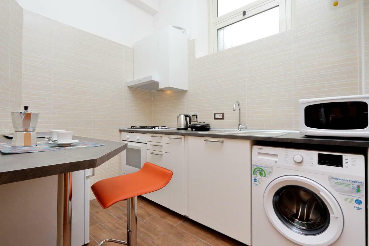 Appartement Style Julia 50 Mt From Colosseum Rome